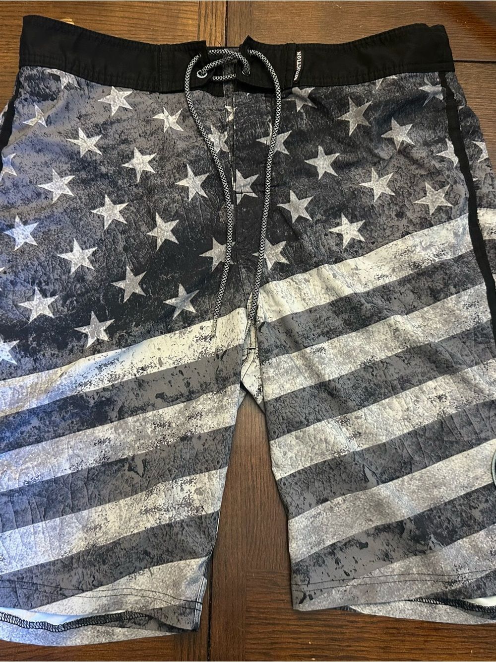 Affliction Black & White American Flag Swim Trunks sz 34 Patriotic Vacation Y2k